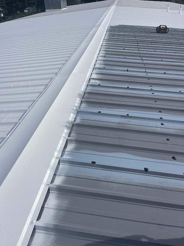 Commercial Roofing Company in Lansing, MI - Lakeside Commercial Roofing LLC